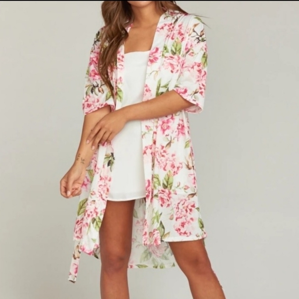 Show Me Your Mumu Brie Robe OS Garden of Blooms Floral Bridal Getting Ready